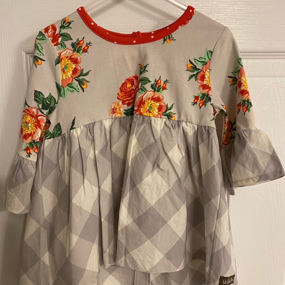 Castles in the air tunic. BRAND NEW WITH TAGS.